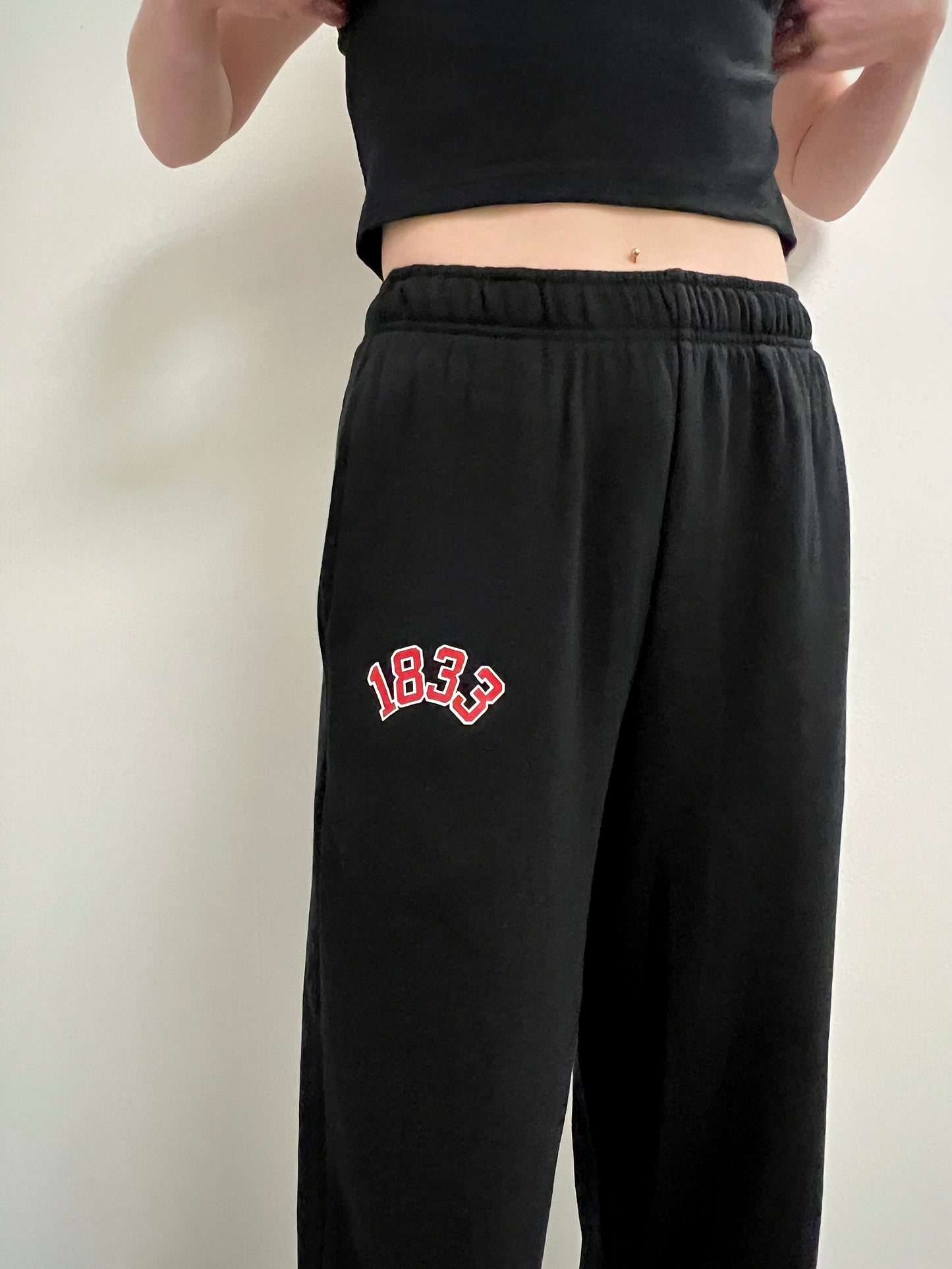 1833 Sweatpants