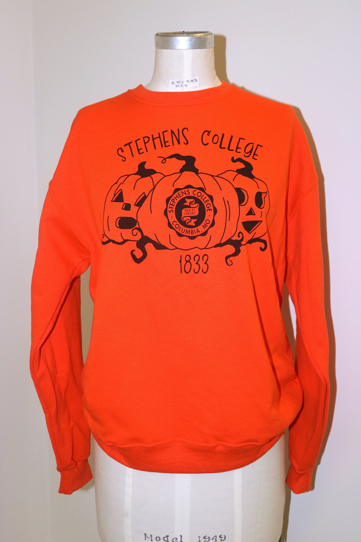 Pumpkin Crest Sweatshirt